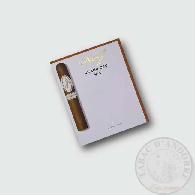 Davidoff Grand Cru – Nº5 C/5 — cigare à l'unité ou en boîte