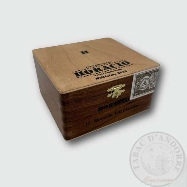 Horacio – Horacio VIII (8) Classic C/15 — cigare à l'unité ou en boîte
