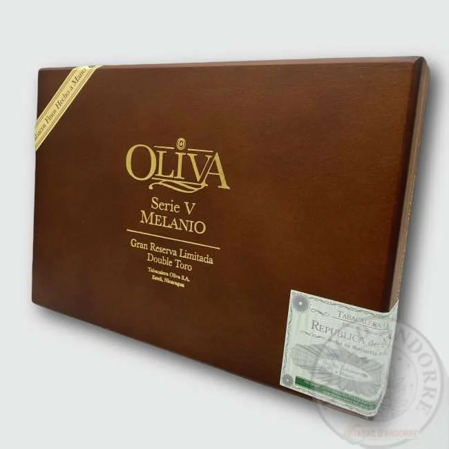 Oliva Serie V Melanio – Gran Reserva Limitada Toro C/10 — cigare à l'unité ou en boîte