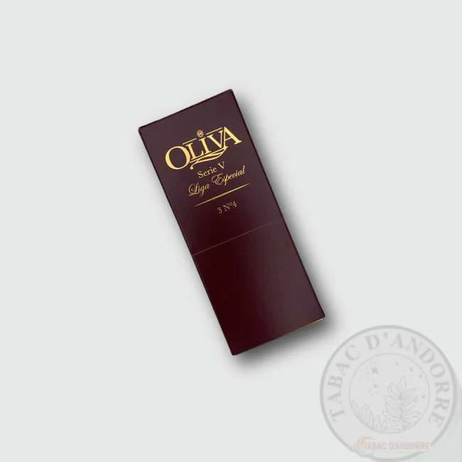 Oliva Serie V – No. 4 C/3 — cigare à l'unité ou en boîte
