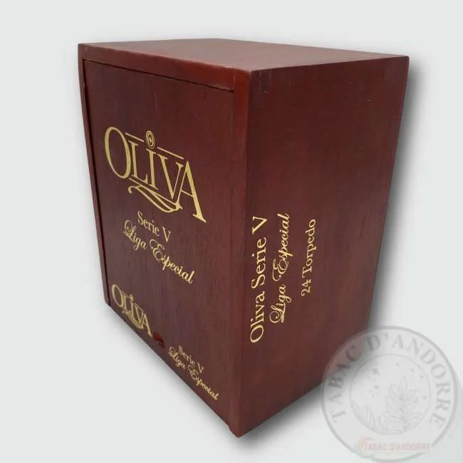 Oliva Serie V – Torpedo C/24 — cigare à l'unité ou en boîte