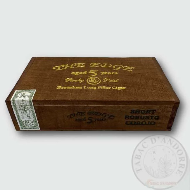 Rocky Patel The Edge – Short Robusto Corojo C/20 — cigare à l'unité ou en boîte
