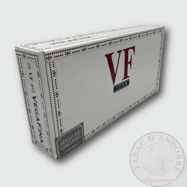 Vegafina 1998 – 44S C/25 — cigare à l'unité ou en boîte