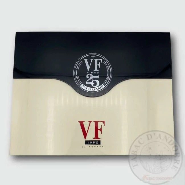 Vegafina 1998 – Cum Laude 25 Aniversario C/25 — cigare à l'unité ou en boîte