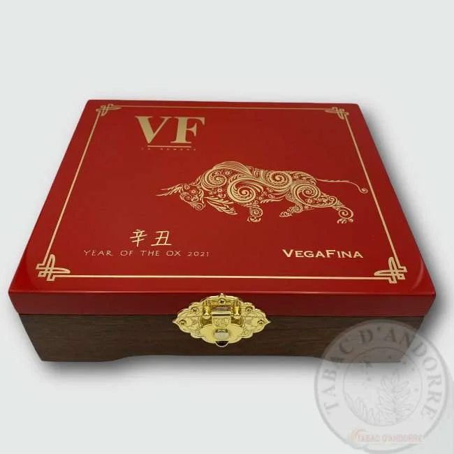 Vegafina – Year Of The Ox C/16 — cigare à l'unité ou en boîte